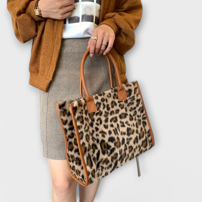 Gloria - Chic Leopard Print Plush Tote