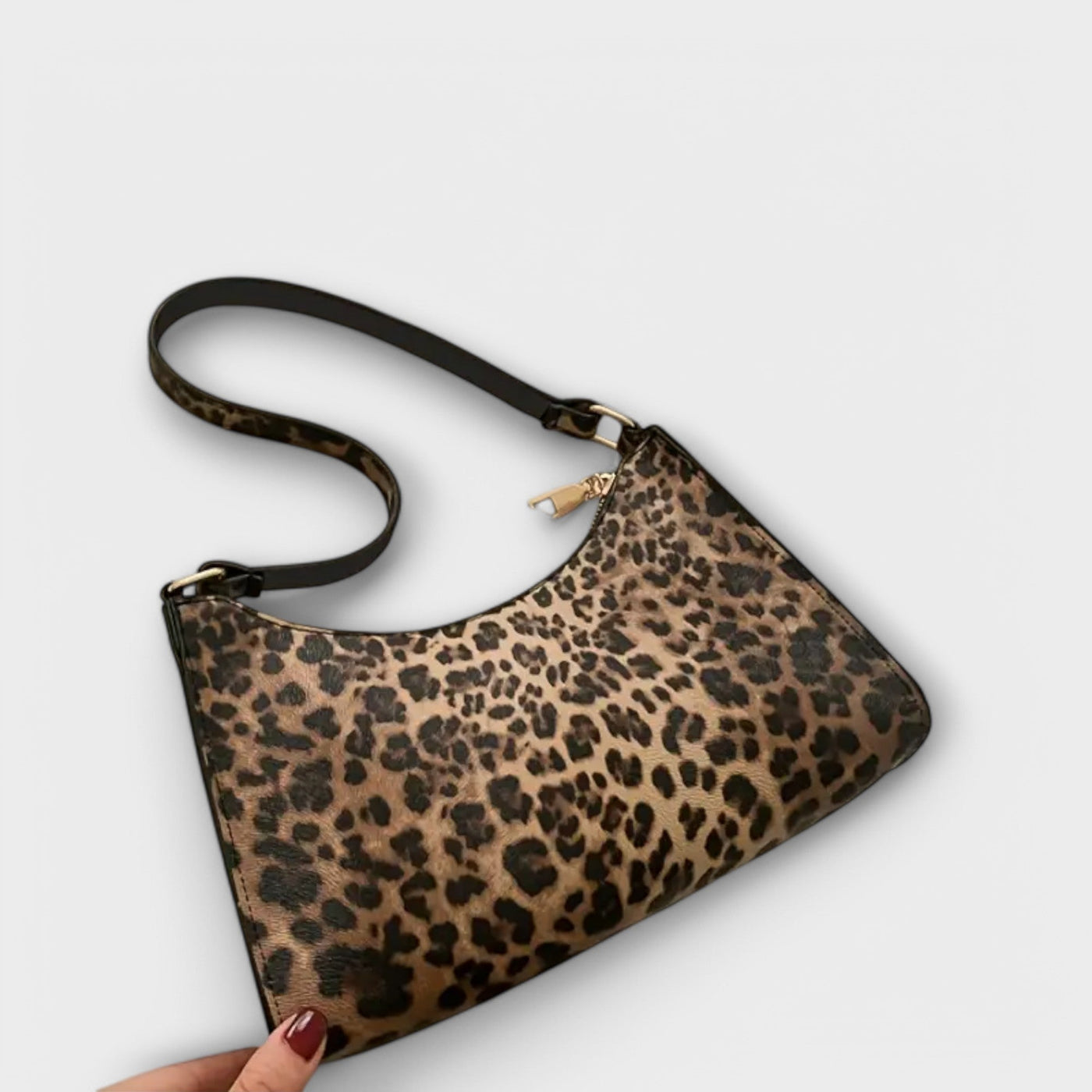 Margaret - Leopard Patterned Shoulder Bag in French Style