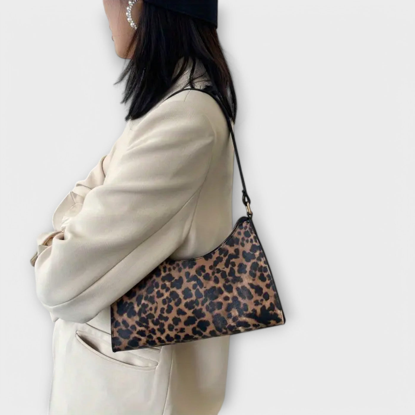 Margaret - Leopard Patterned Shoulder Bag in French Style