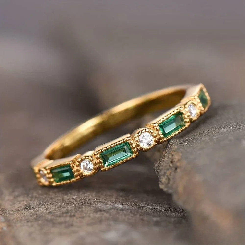 Retro Green Zirconia Gold Ring with Inlay