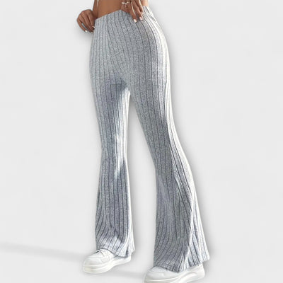Jennifer – Elegant Flared Pants
