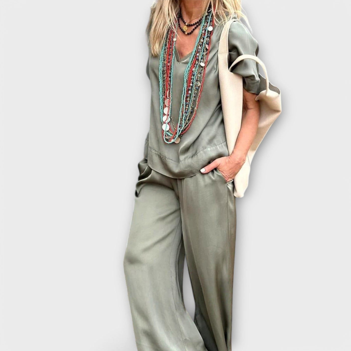 Complete Blouse and Pants Hazel Elysian Elegance