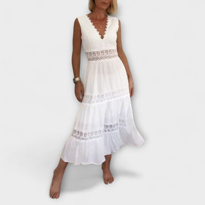 Aurélie - Elegant V-Neck Lace Dress