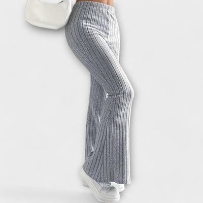 Jennifer – Elegant Flared Pants