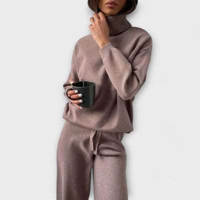Luxurious and Comfortable Set