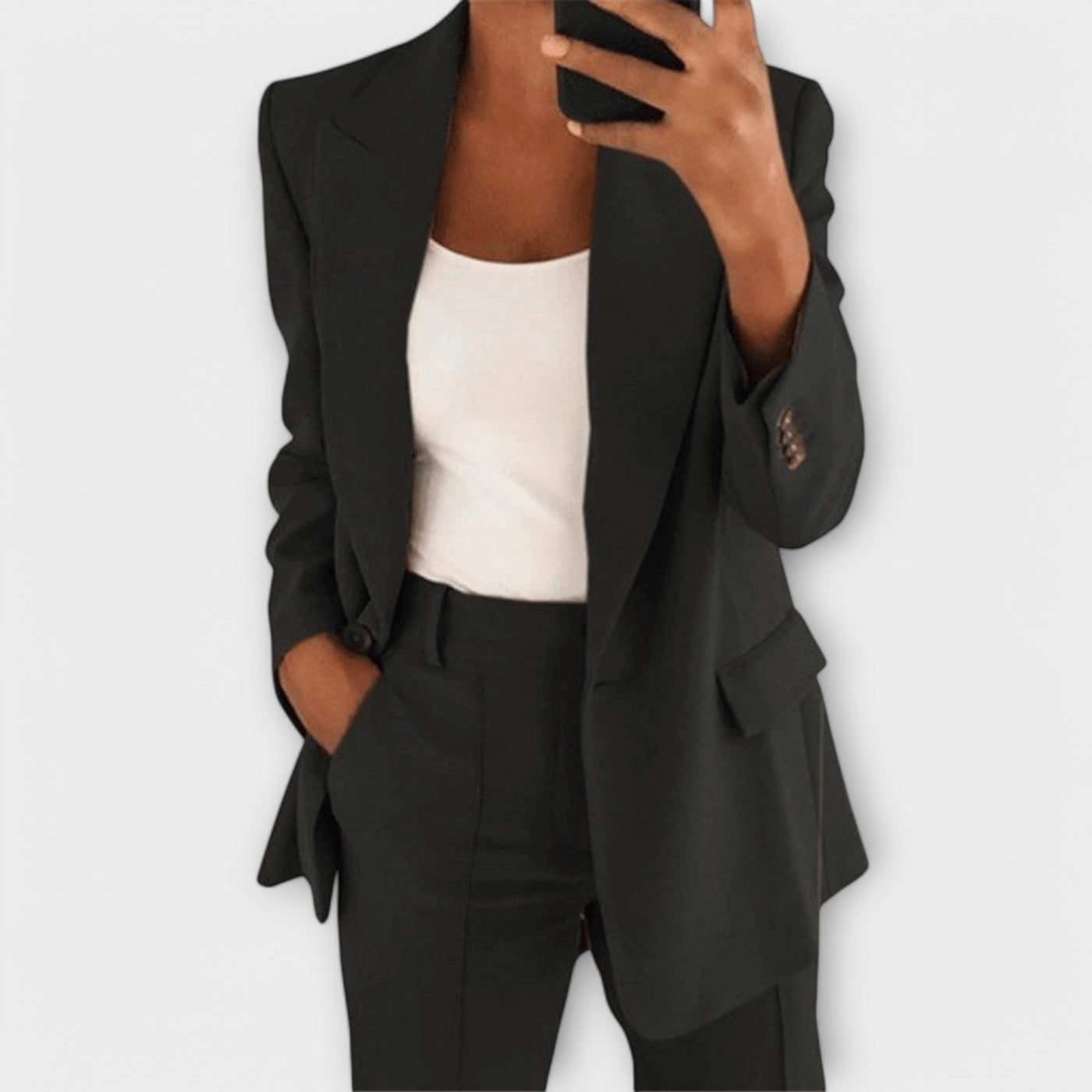 Elegant 2-piece suit for women