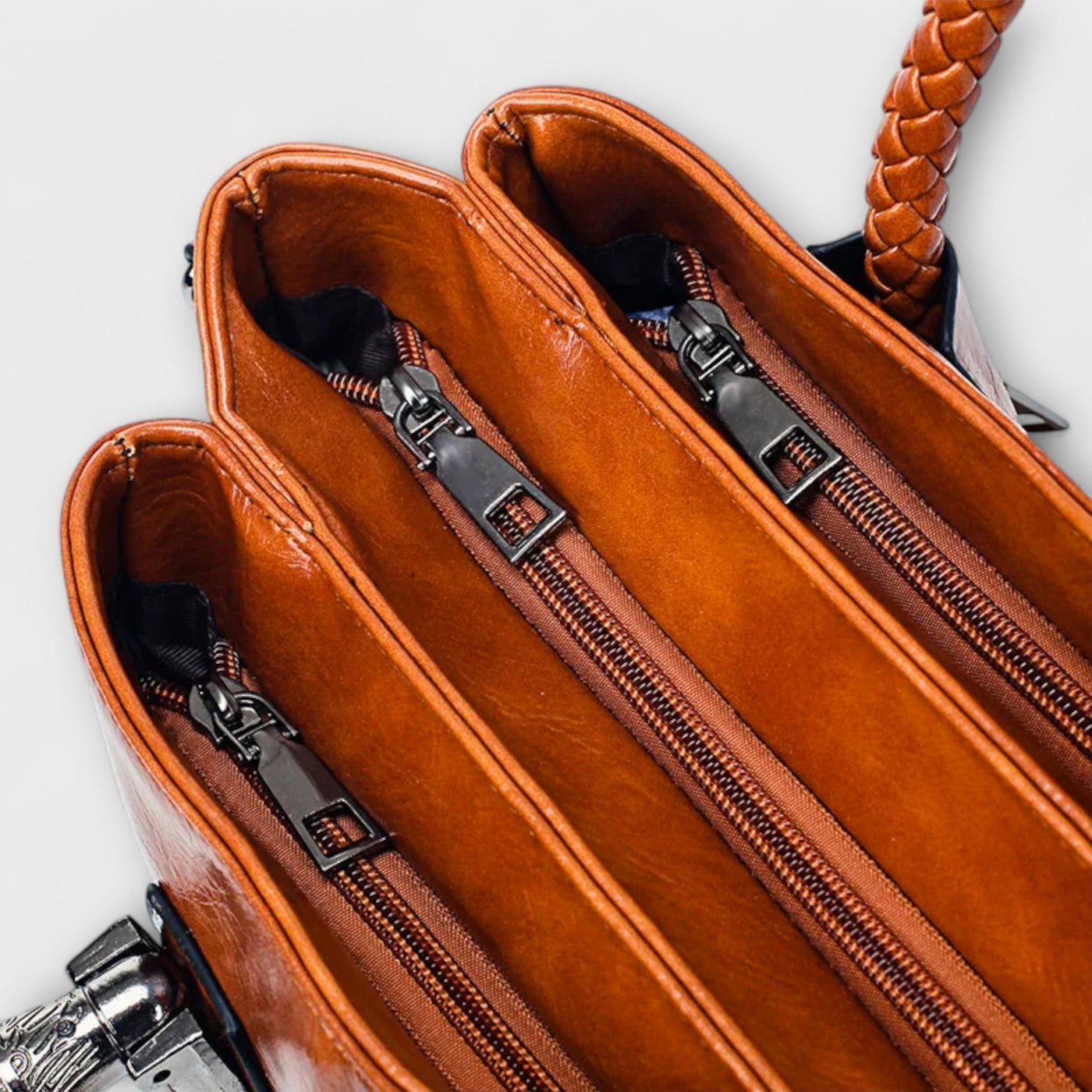 Sheila - Elegant Leather Duffel Bag