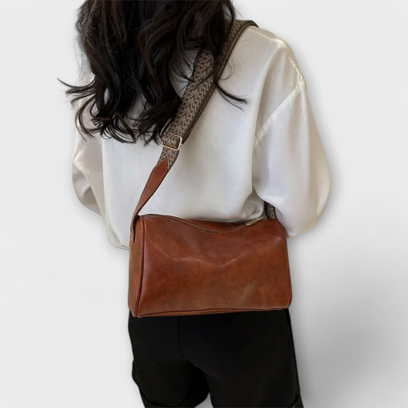 Judy - Vintage Crossbody Bag