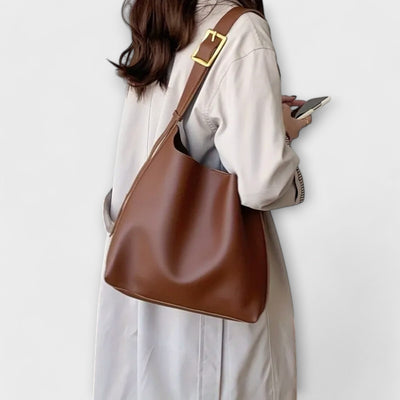 Ellen – Elegant Shoulder Bag in Leather