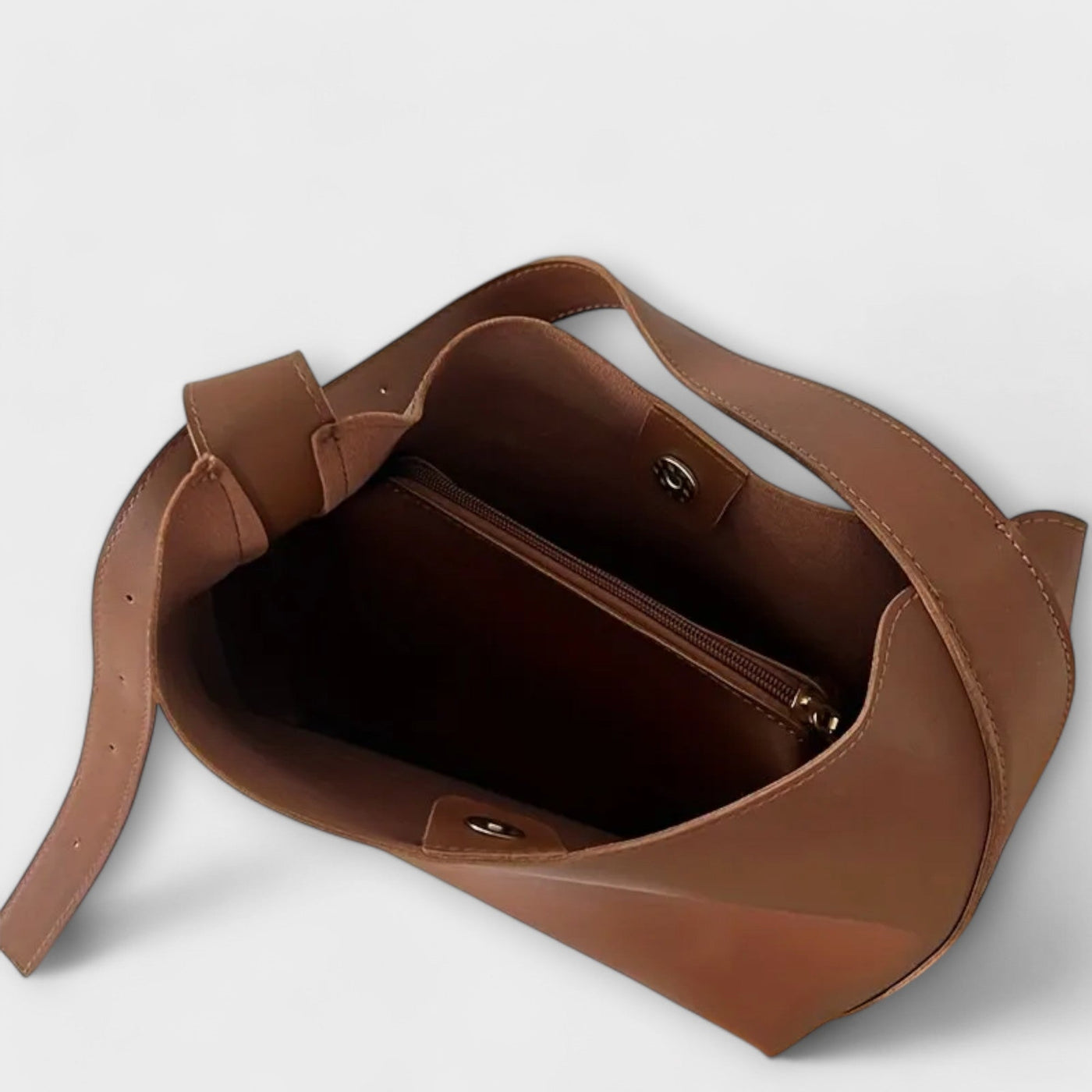 Ellen – Elegant Shoulder Bag in Leather