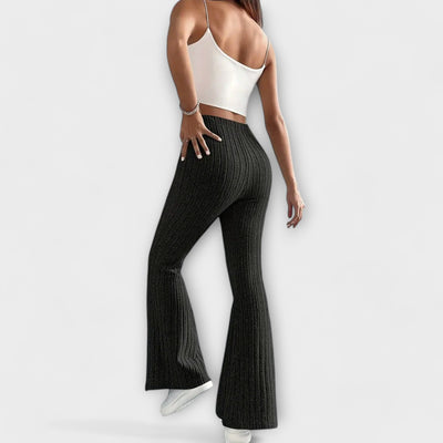 Jennifer – Elegant Flared Pants