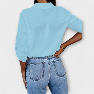 Jessica - relaxed blouse with V-neck