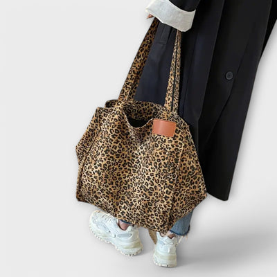 Janet - Elegant Leopard Print Canvas Shoulder Bag