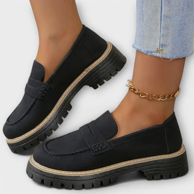 Alisa - Classic Loafer